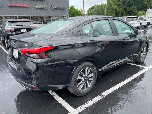 2024 Nissan Versa 1.6 SV