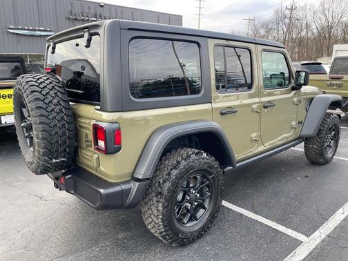 2025 Jeep Wrangler Sport