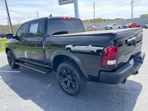 2023 RAM 1500 Classic SLT