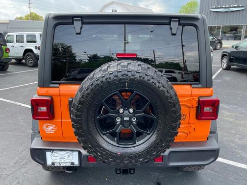 2025 Jeep Wrangler Sport