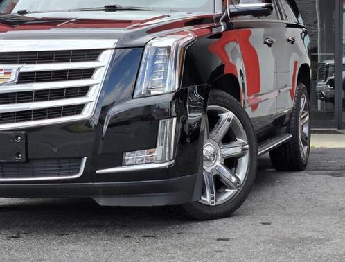 2020 Cadillac Escalade Luxury