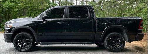 Diamond Black Crystal Pearlcoat 2022 RAM 1500 Rebel