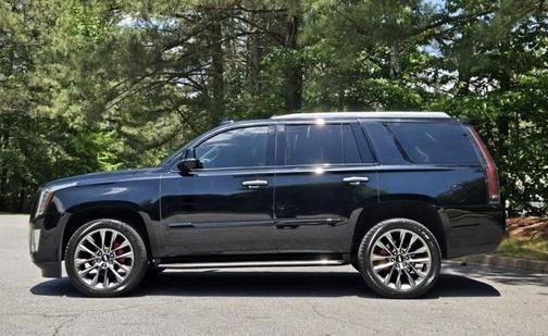 2019 Cadillac Escalade Luxury