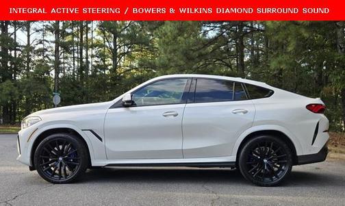 2020 BMW X6 M50i