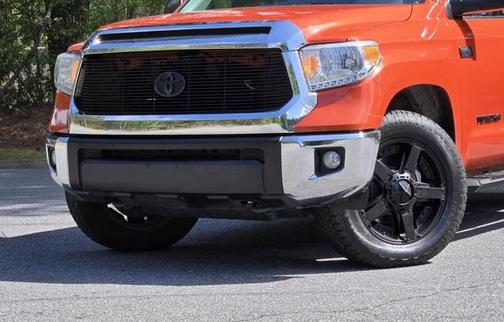2017 Toyota Tundra SR5