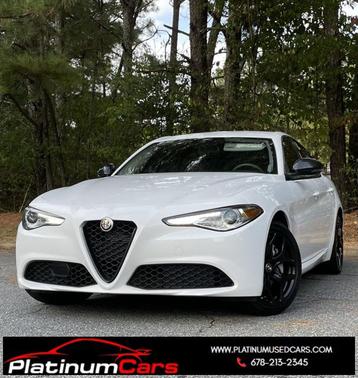 2021 Alfa Romeo Giulia Base