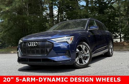 2022 Audi e-tron Premium