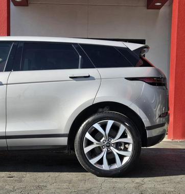 2021 Land Rover Range Rover Evoque SE