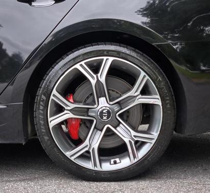 2020 Kia Stinger GT2