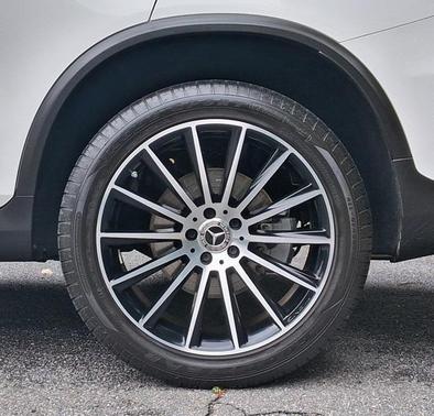2022 Mercedes-Benz GLC 300 4MATIC Coupe