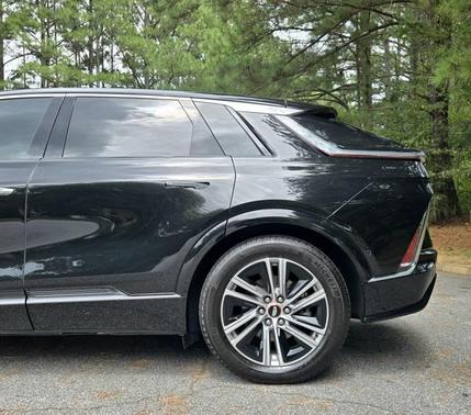 2024 Cadillac LYRIQ Luxury