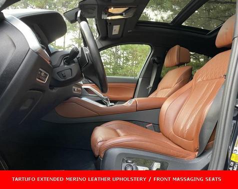 2021 BMW X6 M50i