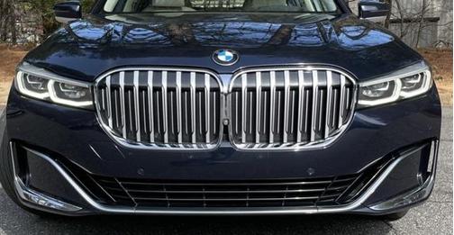 2020 BMW 740 740i