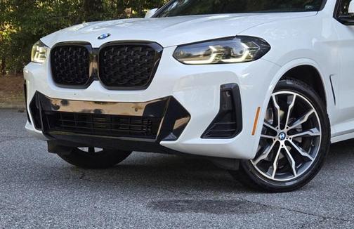 2022 BMW X4 xDrive30i