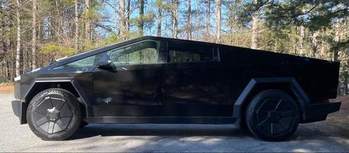 2025 Tesla Cybertruck Long Range