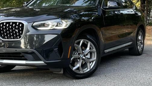 2023 BMW X4 xDrive30i