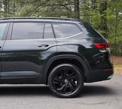 2022 Volkswagen Atlas 3.6L SE w/Technology