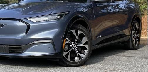 2021 Ford Mustang Mach-E Premium