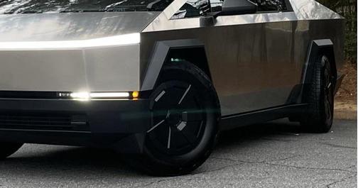 2024 Tesla Cybertruck All-Wheel Drive