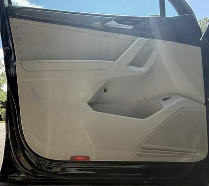 2022 Volkswagen Tiguan 2.0T SE R-Line Black 4MOTION