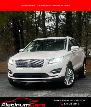 White Platinum Metallic Tri-Coat 2019 Lincoln MKC Standard