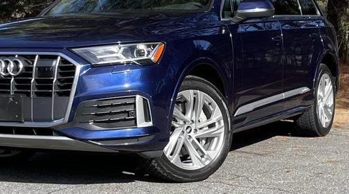 2021 Audi Q7 45 Premium Plus