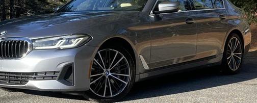 2021 BMW 530 530i