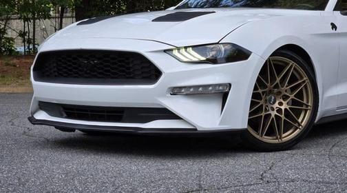 2020 Ford Mustang EcoBoost