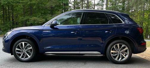 Blue Metallic 2021 Audi Q5 45 Premium Plus