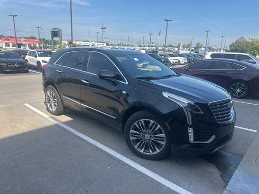 2019 Cadillac XT5 Platinum