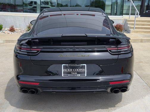 2018 Porsche Panamera E-Hybrid Turbo S