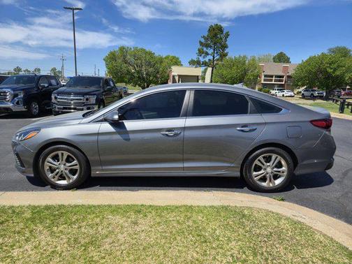 2019 Hyundai SONATA SEL