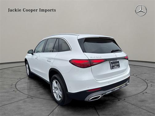 2026 Mercedes-Benz GLC 300 4MATIC