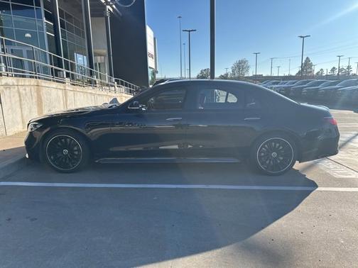 2023 Mercedes-Benz S-Class 