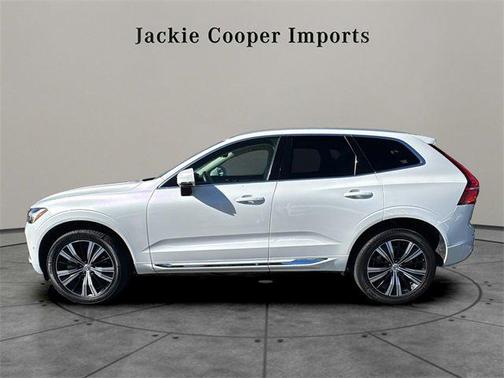 2022 Volvo XC60 B5 Inscription