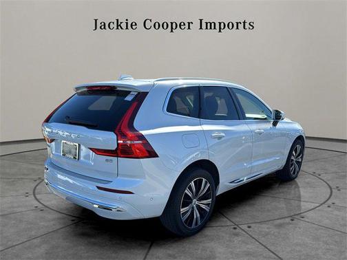 2022 Volvo XC60 B5 Inscription