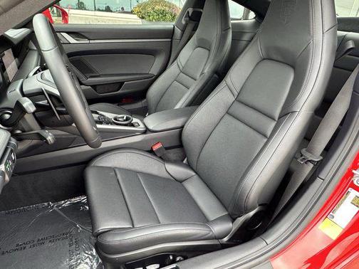 2025 Porsche 911 Carrera S