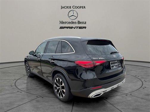 2025 Mercedes-Benz GLC 350e Base