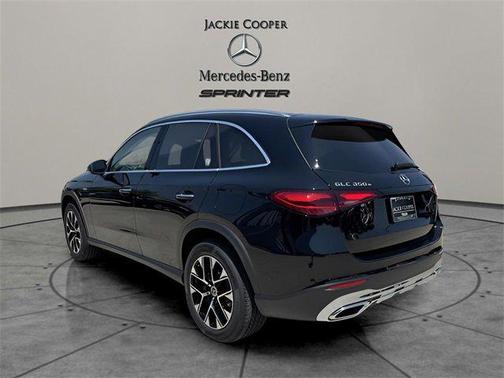 2025 Mercedes-Benz GLC 350e Base
