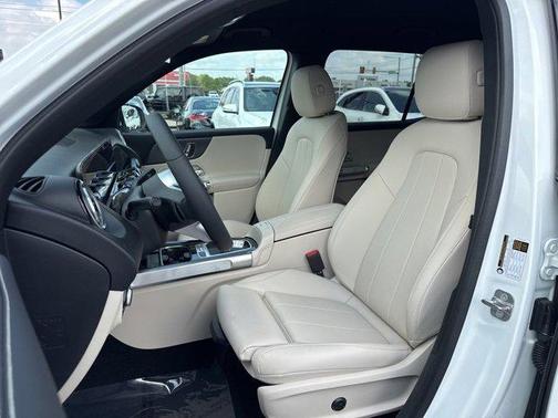 2025 Mercedes-Benz GLB 250 Base