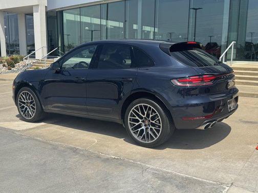 2020 Porsche Macan S