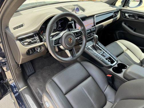 2020 Porsche Macan S