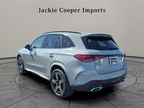 2026 Mercedes-Benz GLC 300 4MATIC