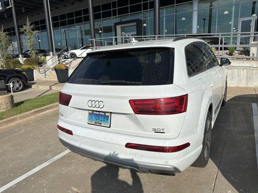 2017 Audi Q7 3.0T Prestige