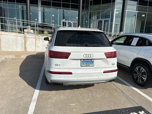 2017 Audi Q7 3.0T Prestige