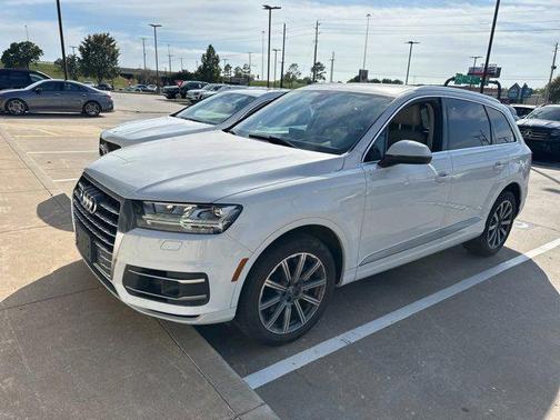 2017 Audi Q7 3.0T Prestige