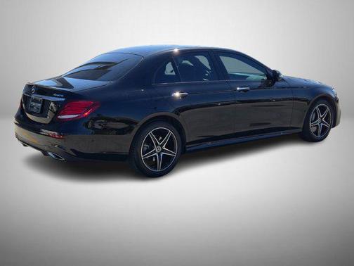 2018 Mercedes-Benz E-Class 4MATIC