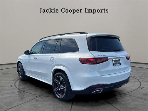 2026 Mercedes-Benz GLS 450 4MATIC