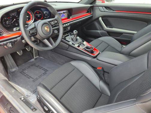 2024 Porsche 911 Carrera T