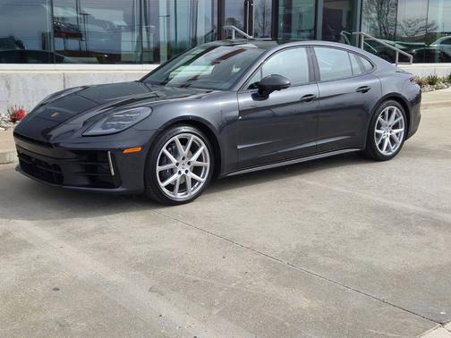 Vulcano Gray Metallic 2024 Porsche Panamera